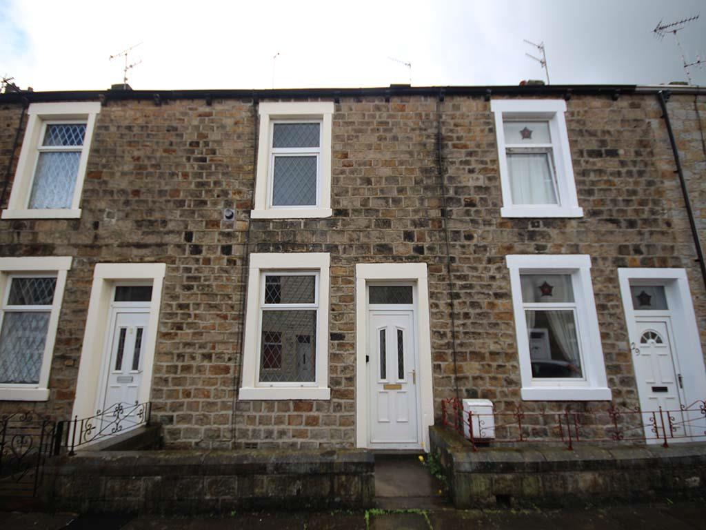 2 bedroom terraced house To Let in Earby - Main Image